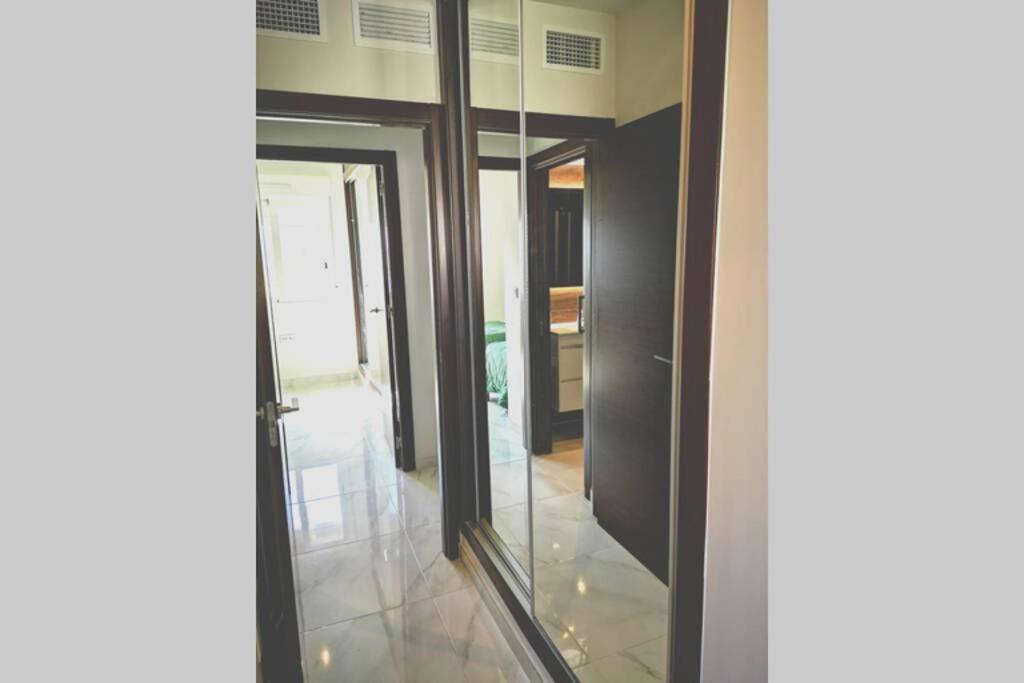 Black Sun. Modern Penthouse In 또레비에하 외부 사진