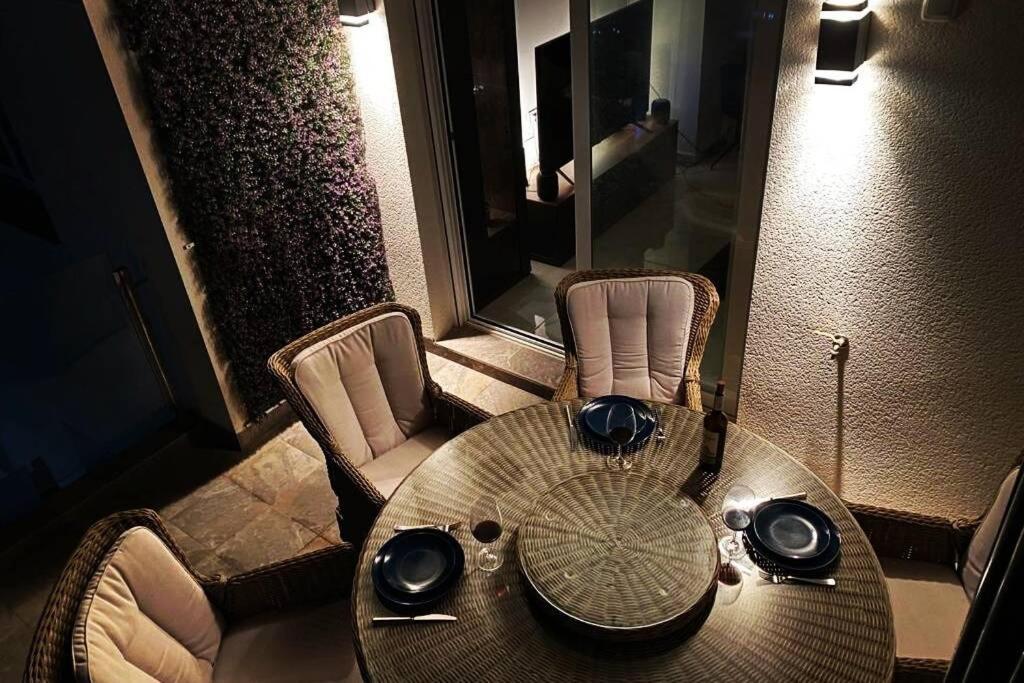 Black Sun. Modern Penthouse In 또레비에하 외부 사진
